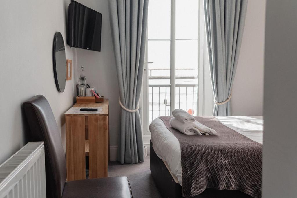The Kingswood Hotel Сидмаут Экстерьер фото